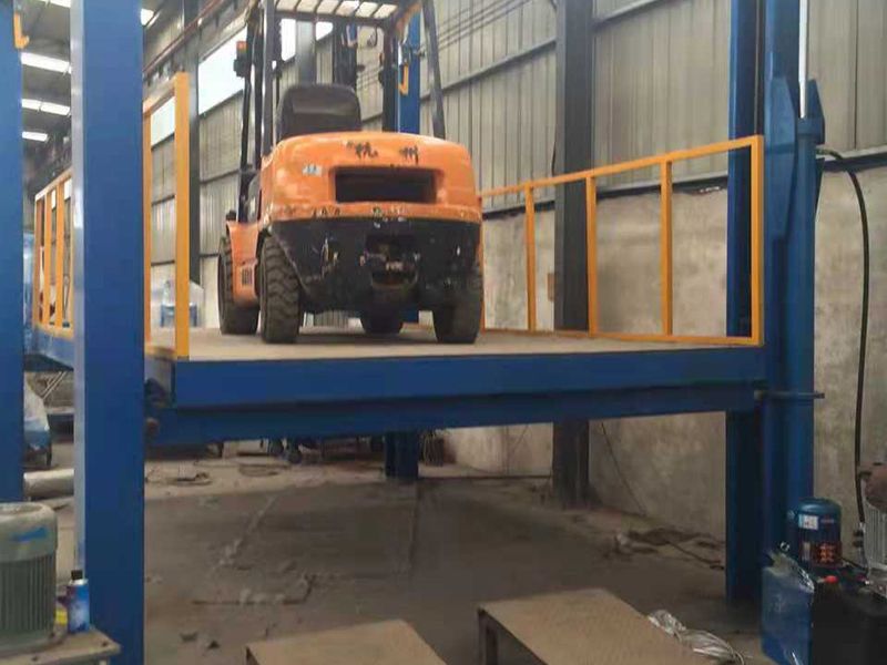 汽車舉升機(jī)